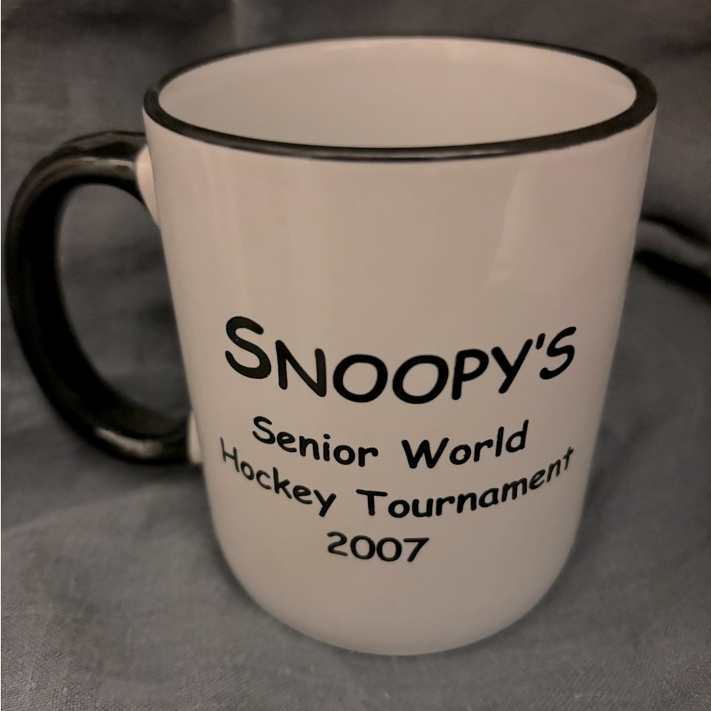 Snoopy MUG 💙💙💙 - Picture 3 of 5